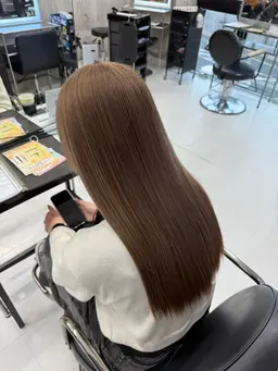 【ワンカラーで艶髪に✨】🫧透明感カラー➕髪質改善トリートメント🫧(メンズ大歓迎💫)