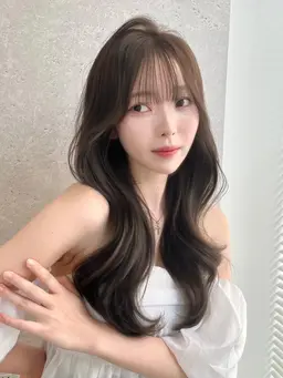 【3回目のお客様限定】🇰🇷韓国女子必見🇰🇷盛れるトレンドカット➕韓国っぽ透明感カラー➕オリジナルトリートメント