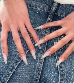 「モデル練習」10本チップ長さだし+ワンカラーorラメグラデーション