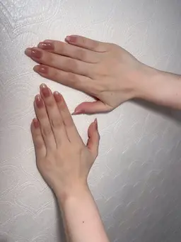 ワンカラー（自爪オフ付き）。