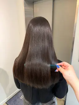 【毎日を楽ちんに🌟】ナチュラル縮毛矯正➕インプライム2stepトリートメント🫧