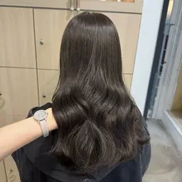 【大人気❗️】似合わせお顔まわりカット+透明感カラー+トリートメント🧴