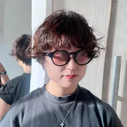 ⬜️ カット+前髪パーマ