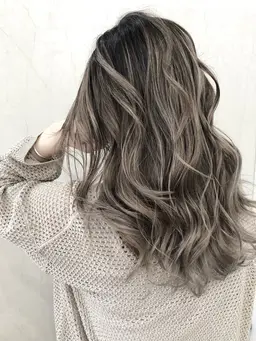 【デザインカラーメニュー】⭐️デザインブリーチ×１回➕カラー➕カシミヤトリートメント➕カット💈詳しい詳細はクリック✨