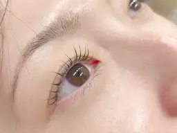 ラッシュリフトまつげパーマ⭐︎トリートメント付き