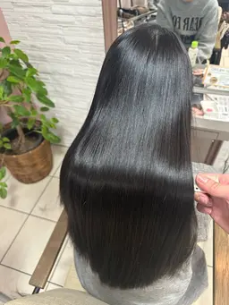 【✨圧倒的艶髪へ✨】 カット➕髪質改善ストレート➕超修復トリートメント❣️