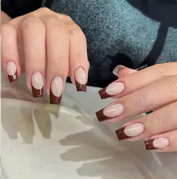 シンプル フレンチネイル