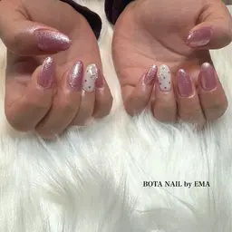 【💅Jrネイリスト】ワンカラー＋ワンポイントアート✨左右1本ずつでお色の変更可能🫧