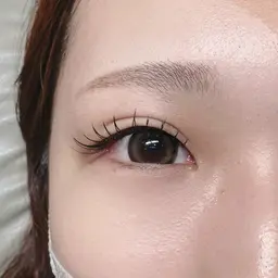 ​〜​10/15🪽フラットラッシュ90分付け放題(120本まで)モデル様※仕上がりにこだわりのある方はご利用をお控え下さい