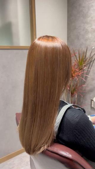 セミロング カラー 新宿🚉髪質改善専門 waTatoriのヘアスタイル