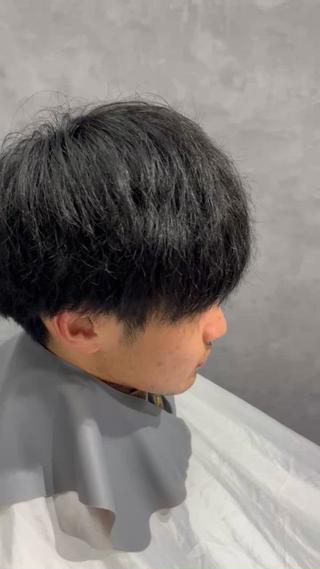 ミディアム パーマ メンズ 垢抜け・メンズパーマ 津山祐紀のヘアスタイル