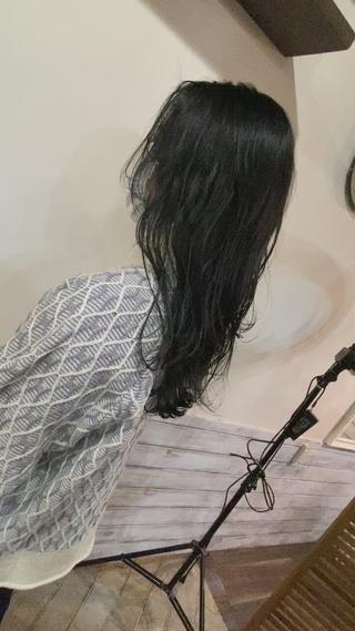 レイヤーカット×クールアッシュ 