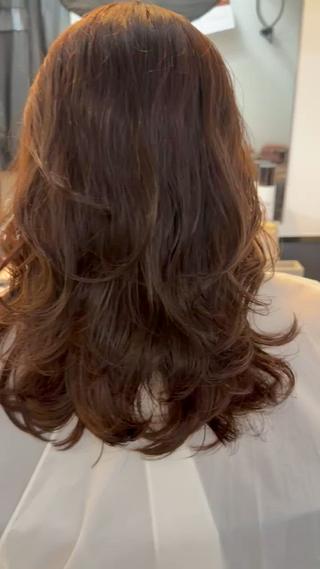 セミロング 青木 裕のヘアスタイル