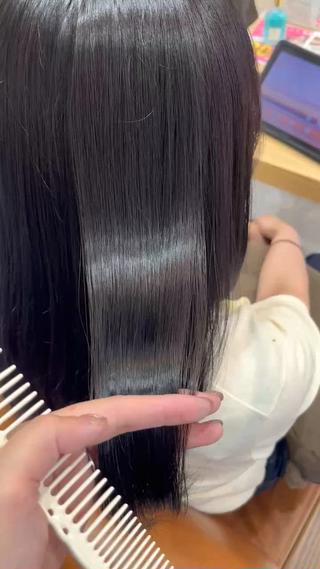 ロング カラー MIZUKI🫧ྀི 韓国ヘアAFLOATのヘアスタイル