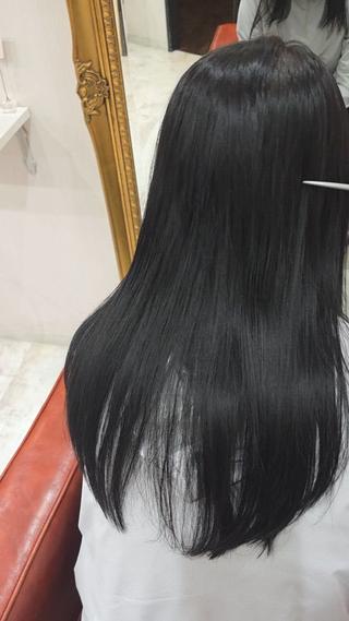ロング カラー 川瀬 夢来のヘアスタイル