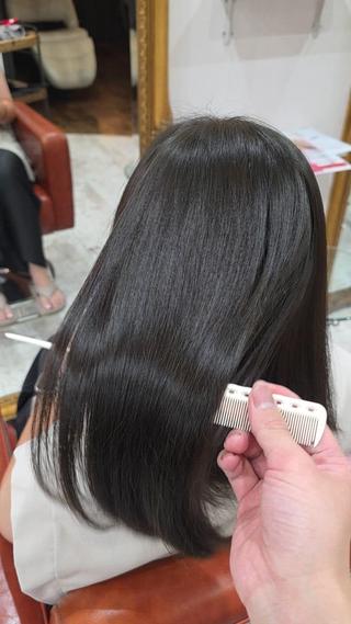 カラー 川瀬 夢来のヘアスタイル