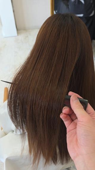 ロング 川瀬 夢来のヘアスタイル