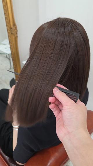 ミディアム 川瀬 夢来のヘアスタイル