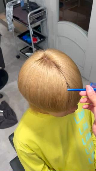 カラー メンズ 春島 翼のヘアスタイル