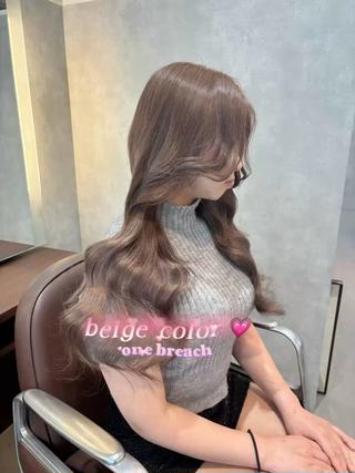 ロング chic 渡辺 桃羽のヘアスタイル