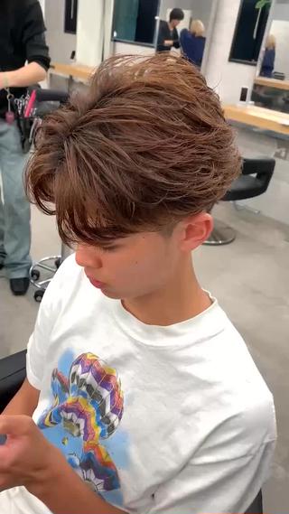 ショート メンズ 🔥ニュアンス フェザー小林海斗🔥のヘアスタイル