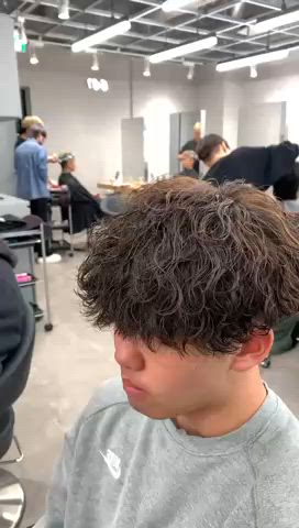 ショート メンズ 🔥ニュアンス フェザー小林海斗🔥のヘアスタイル