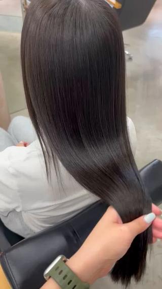 ロング vince. moekoのヘアスタイル