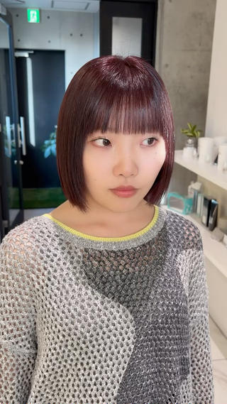 Cassis Brown
髪質改善カラーで艶々に
秋に人気のカラーです!