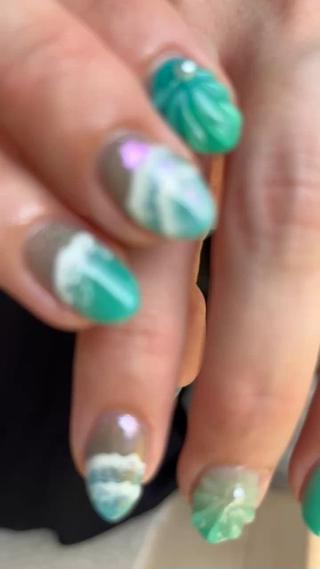 ショート カラー キッズ 2DY NAIL SALONのネイルデザイン