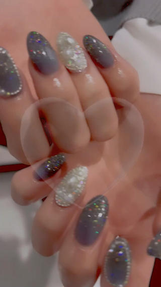 ネイル e’s nail Lumièreのネイルデザイン