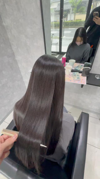 縮毛矯正で艶髪️
#縮毛矯正#艶髪#髪質改善