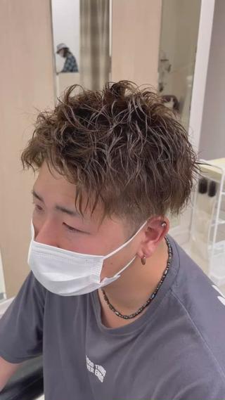 パーマ メンズ 海外風/レイヤー/ ブリーチ/shionのヘアスタイル