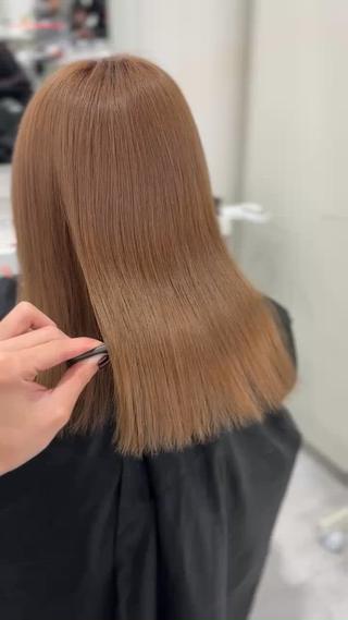 #ミルクティーベージュ
#ミルクティーカラー
#ベージュカラー
#ベージュ
#ハイトーンカラー
#渋谷美容室
#ヘーゼルベージュ
#ブラウン
#ブラウンカラー
#ダブルカラー
#ブリーチなしダブルカラー