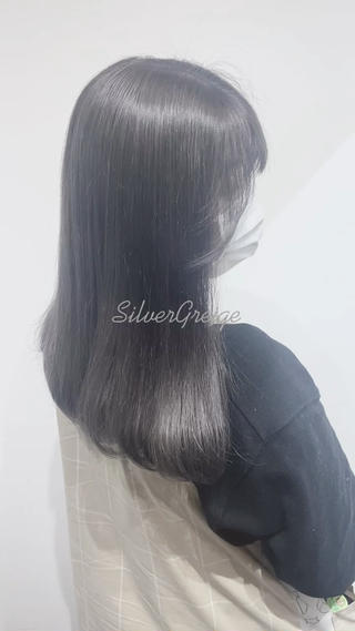 シルバーグレージュ
