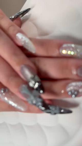 ネイル S ryoka.のネイルデザイン