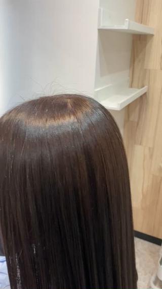 セミロング カラー 【透明感、艶髪】西村 有司のヘアスタイル