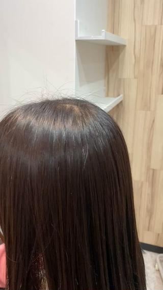 ミディアム パーマ 【透明感、艶髪】西村 有司のヘアスタイル