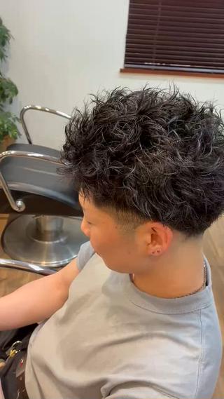 ショート パーマ メンズ 齊藤 聖輝のヘアスタイル