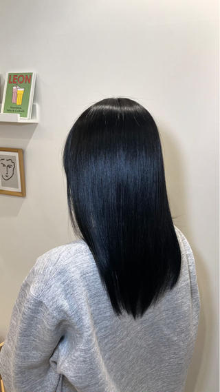 セミロング カラー 家村 瑠依のヘアスタイル