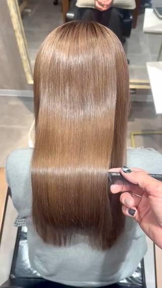 セミロング quill クイル　ツボイタクマのヘアスタイル