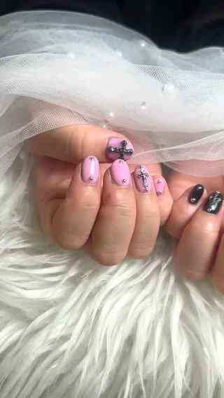 ネイル LAVISH momoneのネイルデザイン