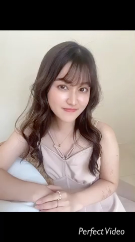撮影やヘアアレンジ・メイクをすることがとっても大好きなので休日はモデルさんを集めて撮影をさせていただいております
女性がいつでも美しく可愛くいられるようにサポートさせていただきます！ 