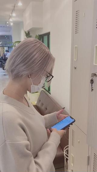 ショート カラー esu 天満のヘアスタイル