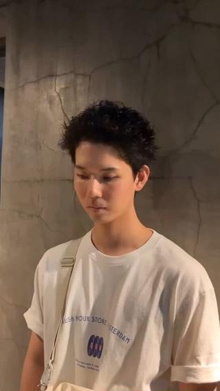 ショート メンズ 本田 央介のヘアスタイル
