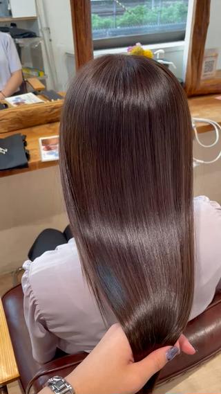 ロング カラー コトミ【メンズ】 【曲がる縮毛矯正】のヘアスタイル