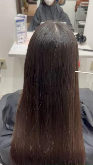 ロング 岩槻 李恩のヘアスタイル