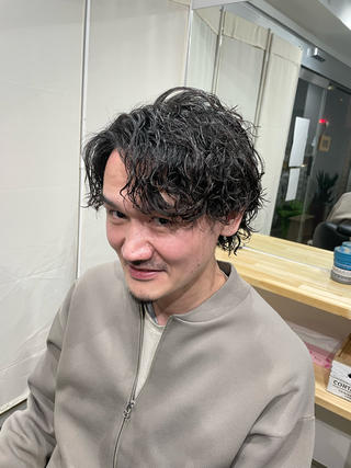 スパイラルパーマです
