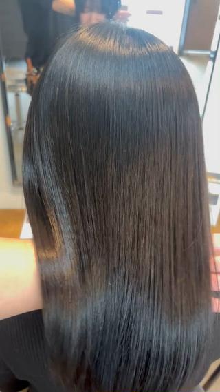 加工一切なし!
艶々ストレート
驚くほど髪の毛を変えれます!是非ご体感ください!!