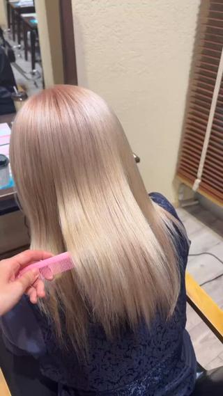 セミロング カラー 棚邊 くるみのヘアスタイル