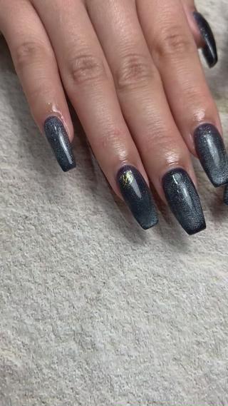 #マグネットネイル
#うる艶ネイル
#ロングネイル
#奥行きマグネット
#宇宙ネイル
#河内長野ネイル